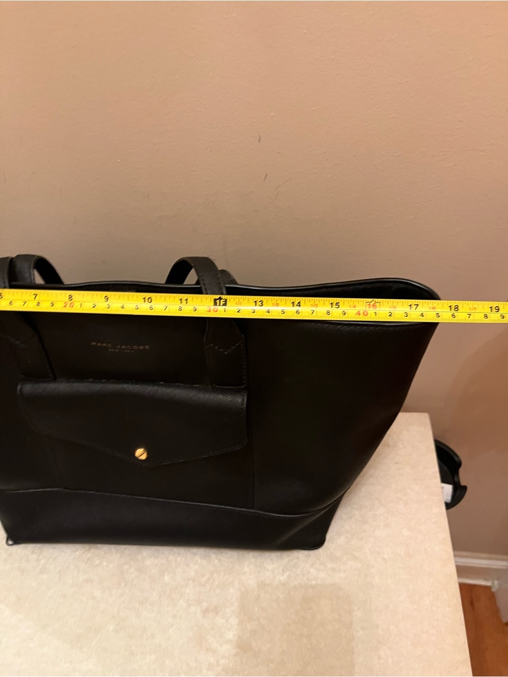 Marc Jacobs tote - Picture 9 of 12